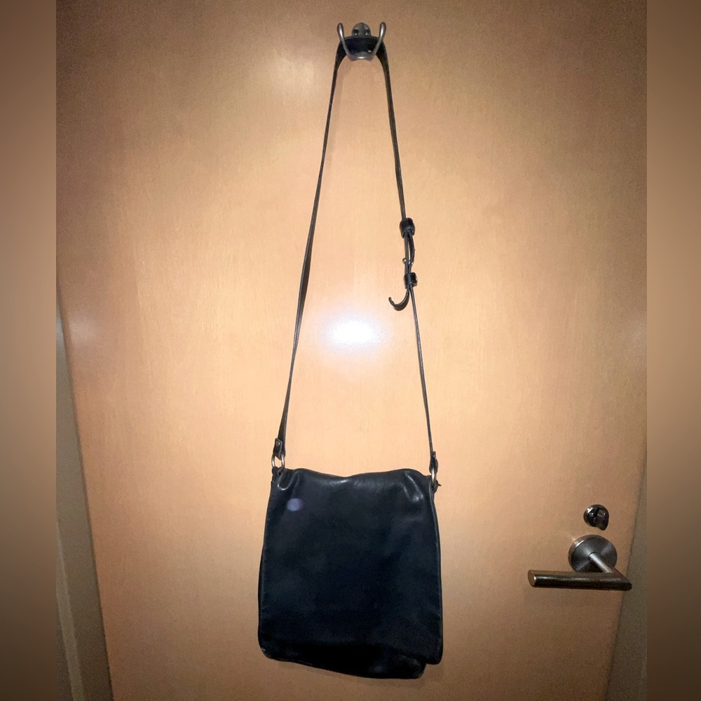 Coach 9458 Vintage Legacy Chelsea Hippie Flap Bag